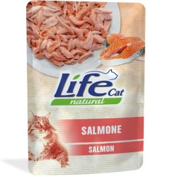 Life Cat einekotike kassile lõhega